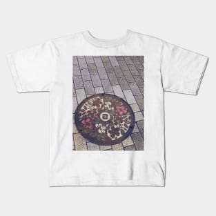 Japanese Manhole Kids T-Shirt